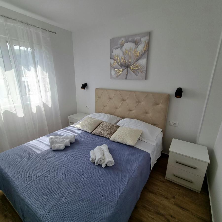 Apartments Happiness تروغير المظهر الخارجي الصورة