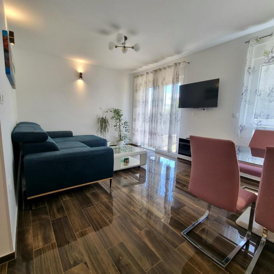 Apartments Happiness تروغير المظهر الخارجي الصورة