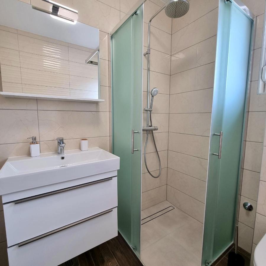 Apartments Happiness تروغير المظهر الخارجي الصورة