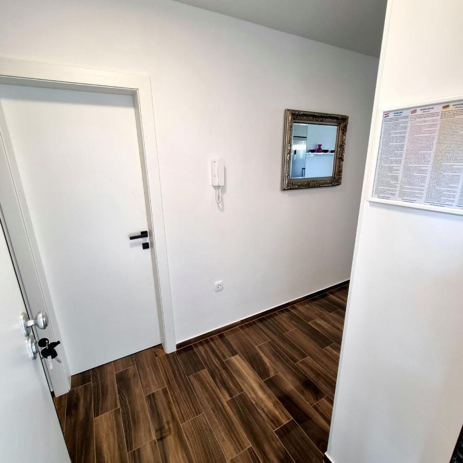 Apartments Happiness تروغير المظهر الخارجي الصورة