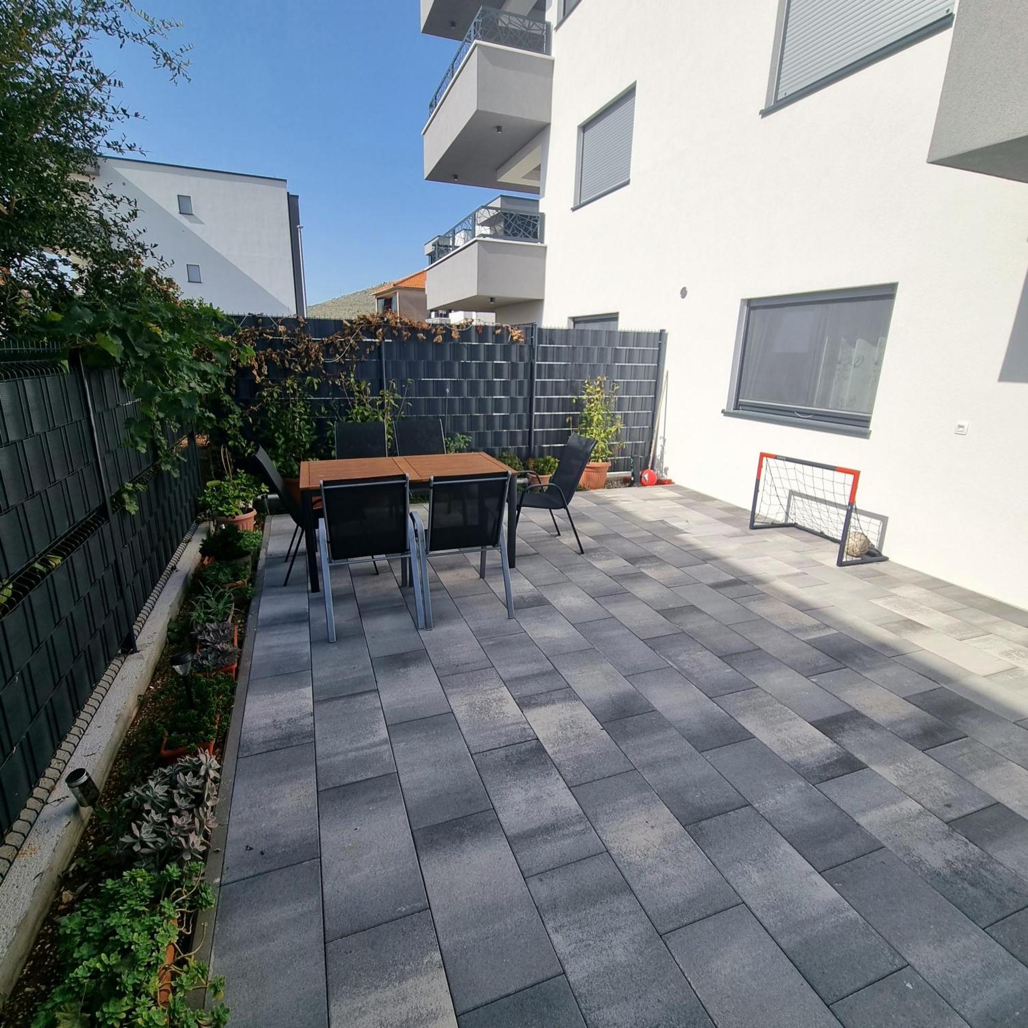 Apartments Happiness تروغير المظهر الخارجي الصورة